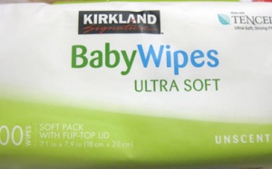 Thu hồi khăn ướt trẻ em chứa chất cấm